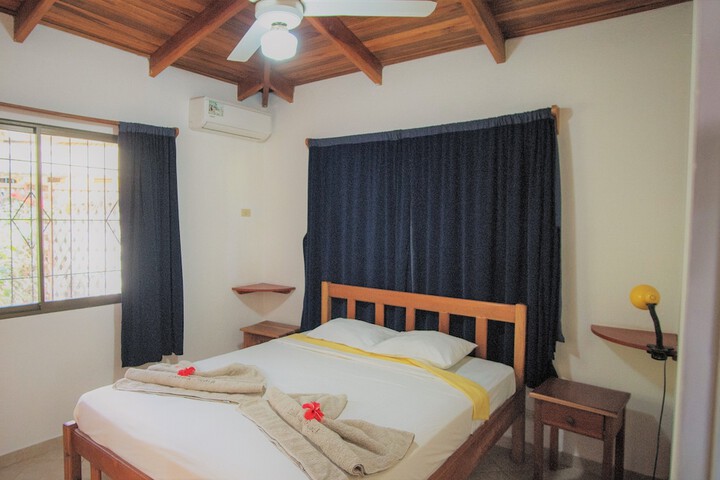 Room 5 of 43