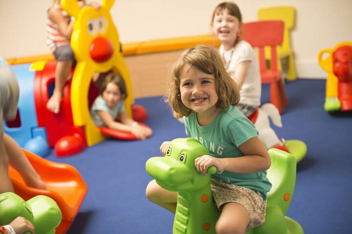 Childrens Activities 174 of 341