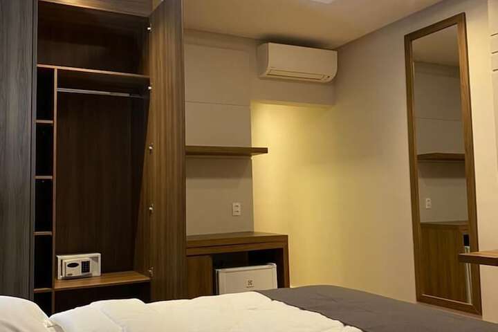 Room 14 of 35