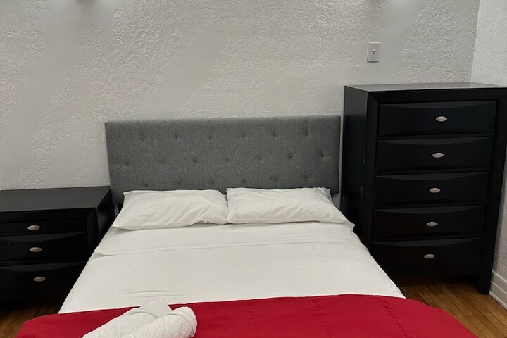 Room 25 of 61