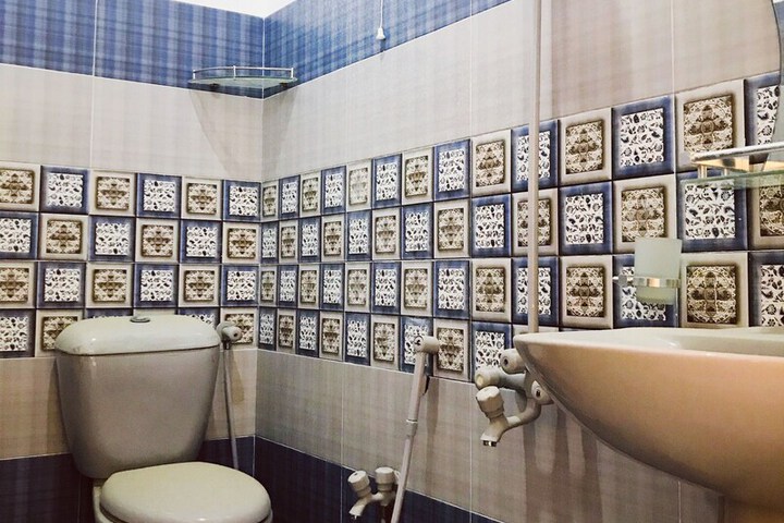 Room 12 of 29