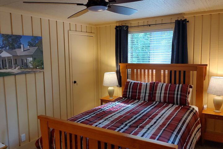 Room 81 of 232