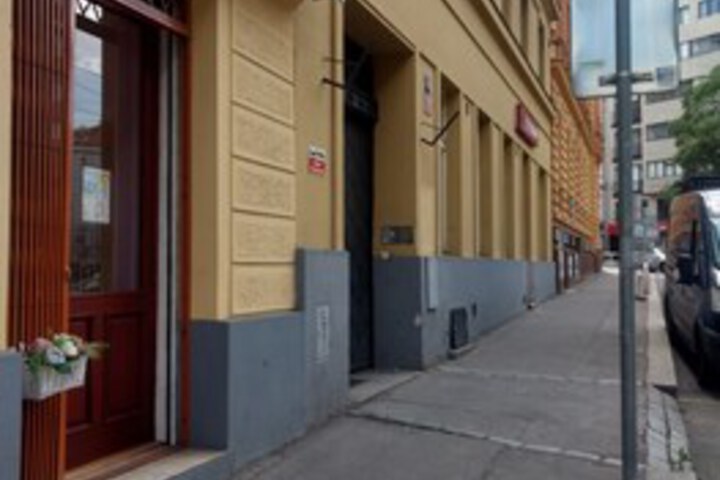 Hotel 16 of 84