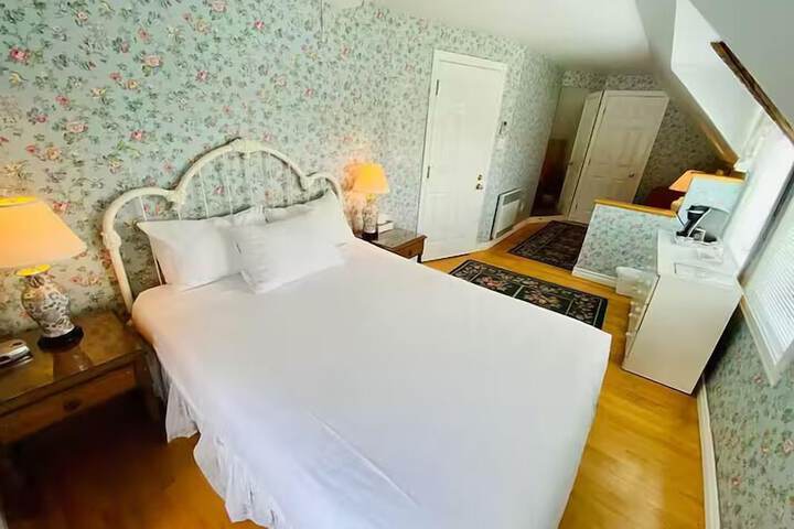 Room 19 of 50
