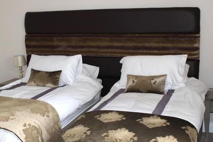 Room 5 of 35