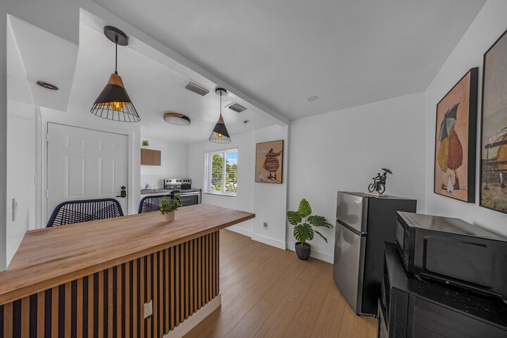 Room 20 of 65
