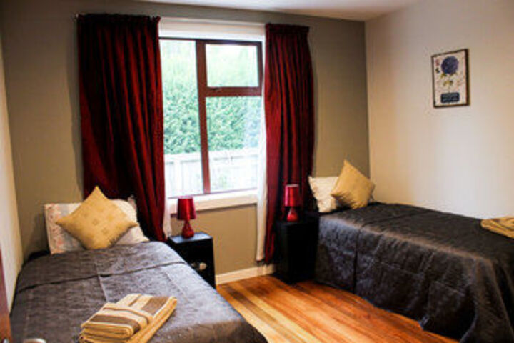 Room 32 of 72