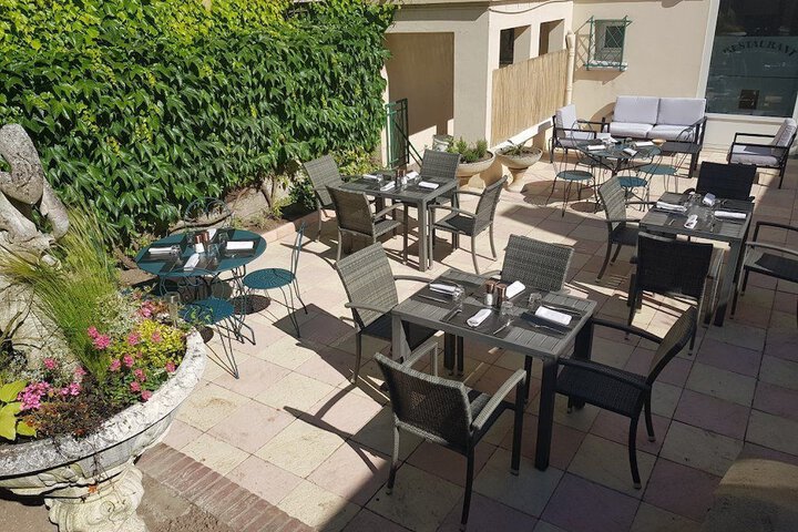 Terrace/Patio 40 of 44