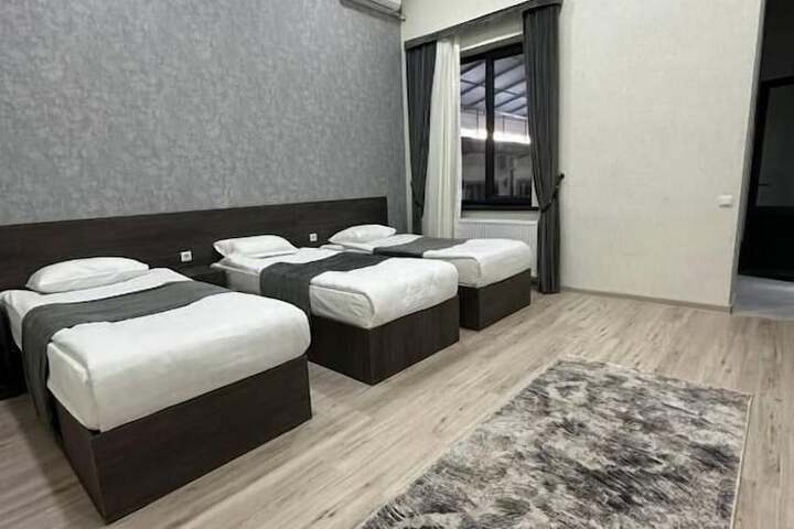 Room 16 of 22