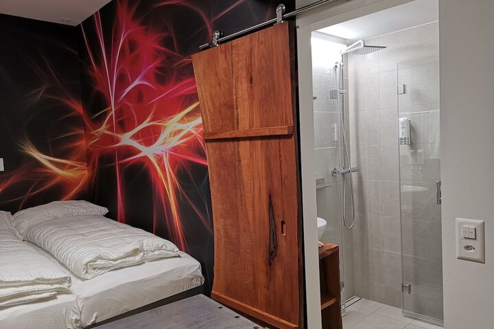Room 56 of 111