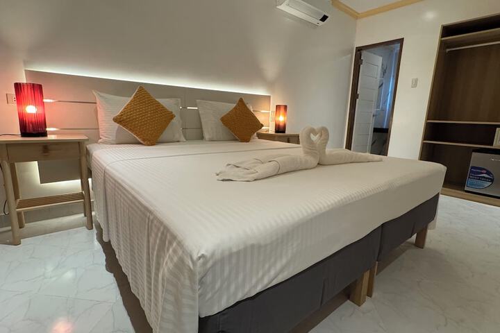 Room 14 of 61