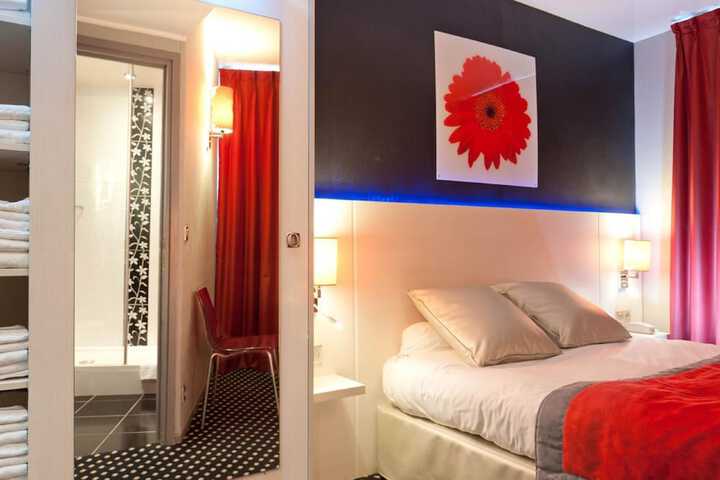 Room 6 of 56