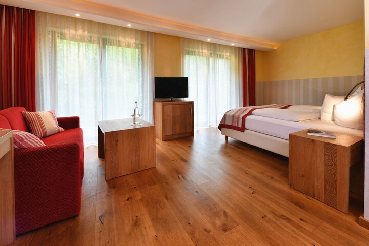 Room 29 of 137