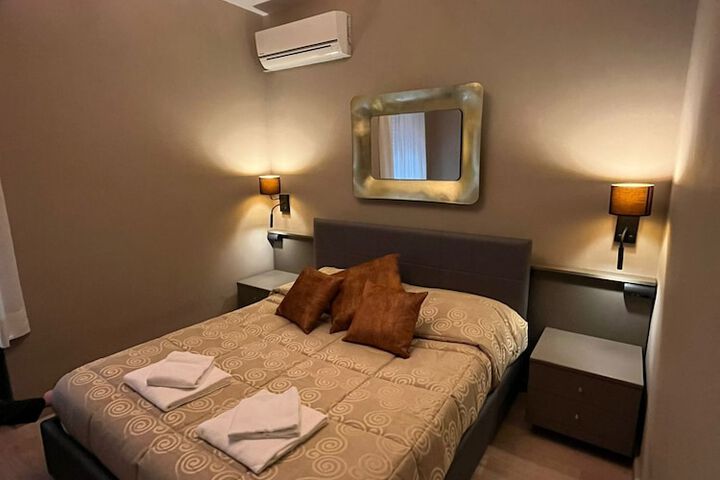 Room 16 of 41