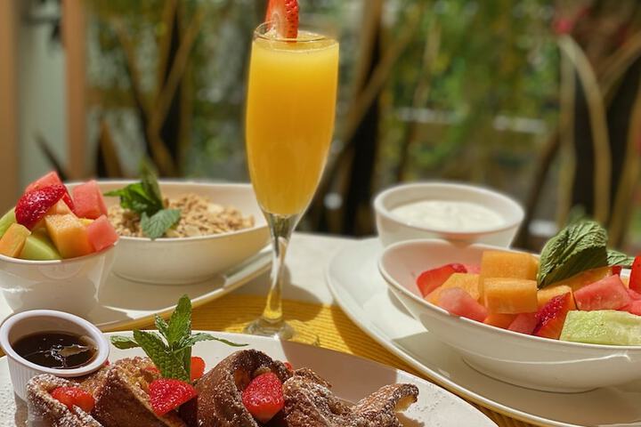 Breakfast meal