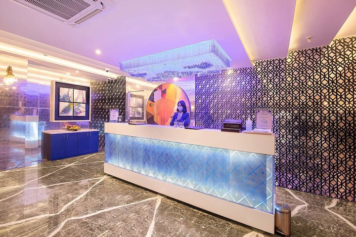 Hotel Interior 2 of 31