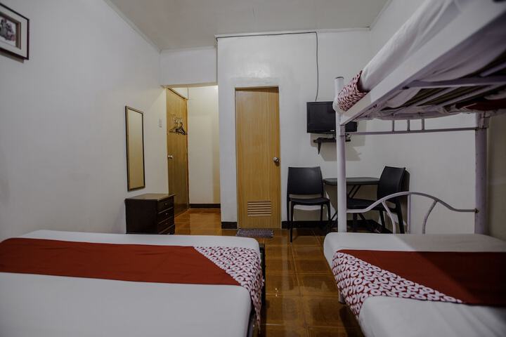 Room 11 of 43