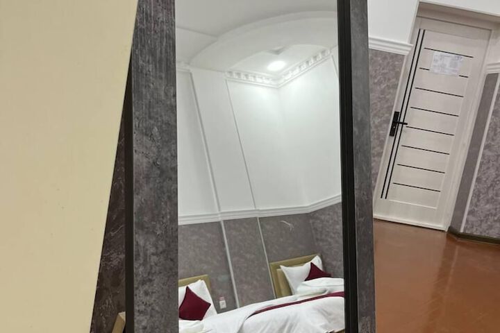 Room 30 of 44