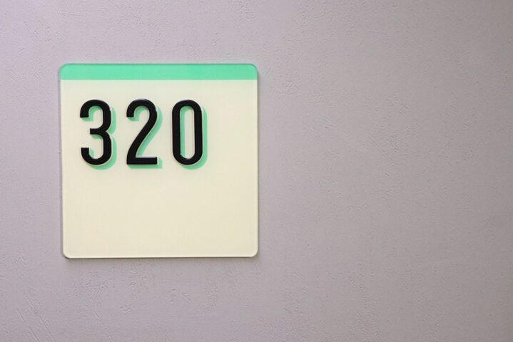 Ballroom/Hall 119 of 149