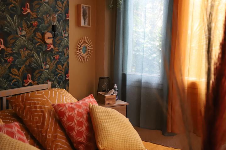 Room 6 of 26