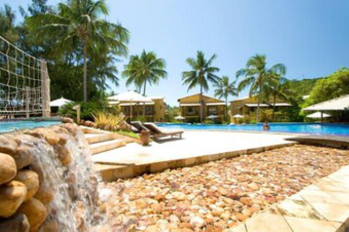 Pool 40 of 65