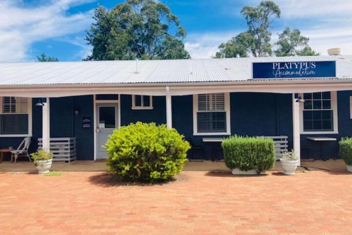 Exterior of The Platypus Accommodation & Cafe