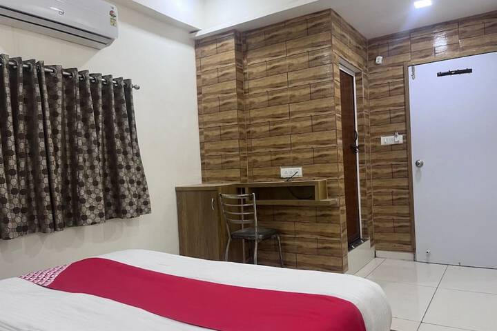 Room 3 of 15