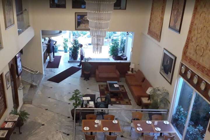 Hotel Lobby