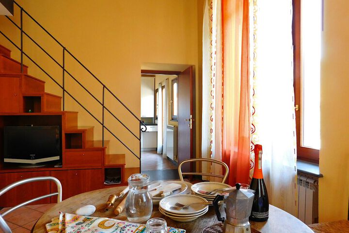 Room 6 of 22