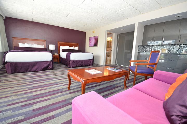 Double Double Room (6 of 7)