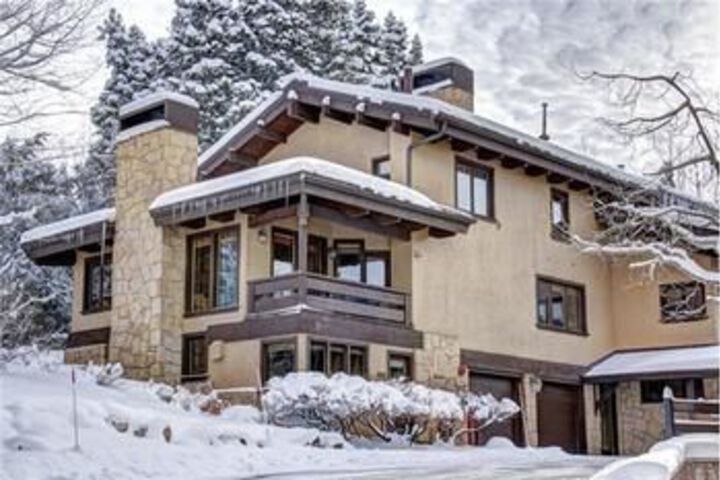 Silver Bird by Alpine Ski Properties
