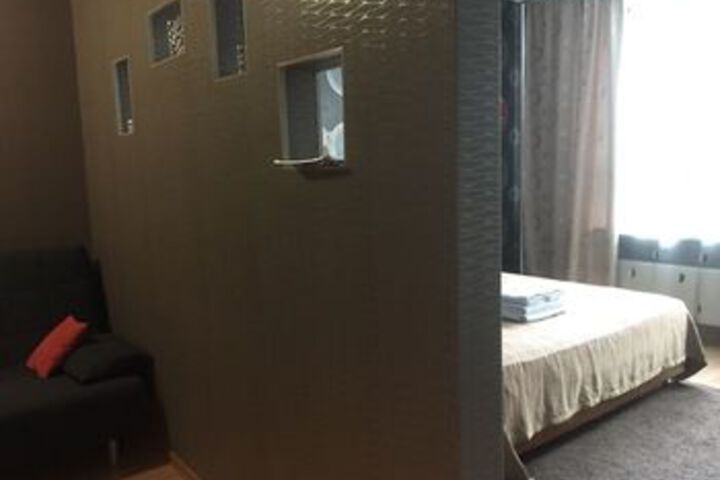 Room 62 of 103
