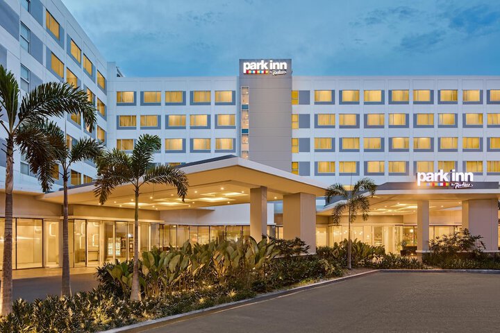 Exterior of Park Inn by Radisson Clark