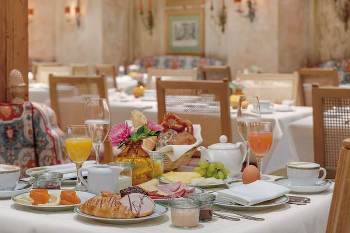 Breakfast/Coffee Service 79 of 88