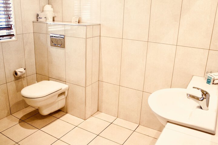 Clean Restrooms