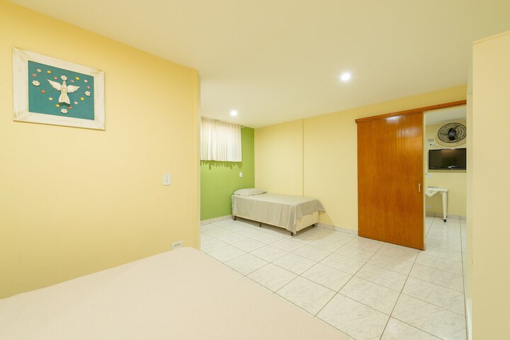 Room 41 of 122