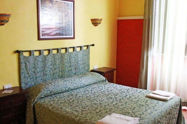 Room 21 of 41