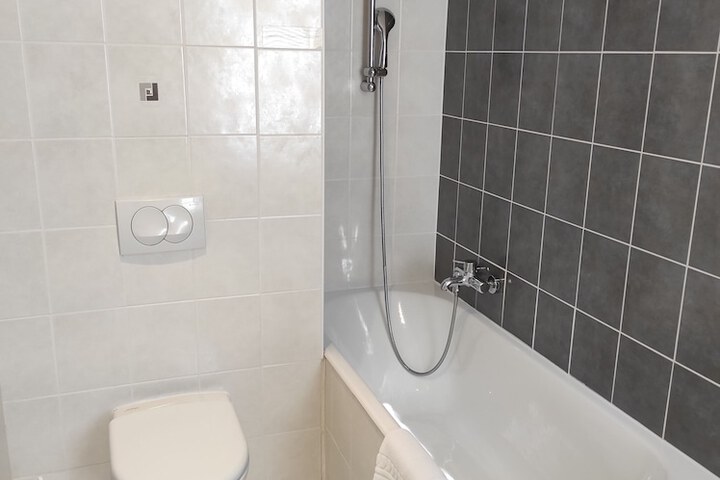 Bath Photo