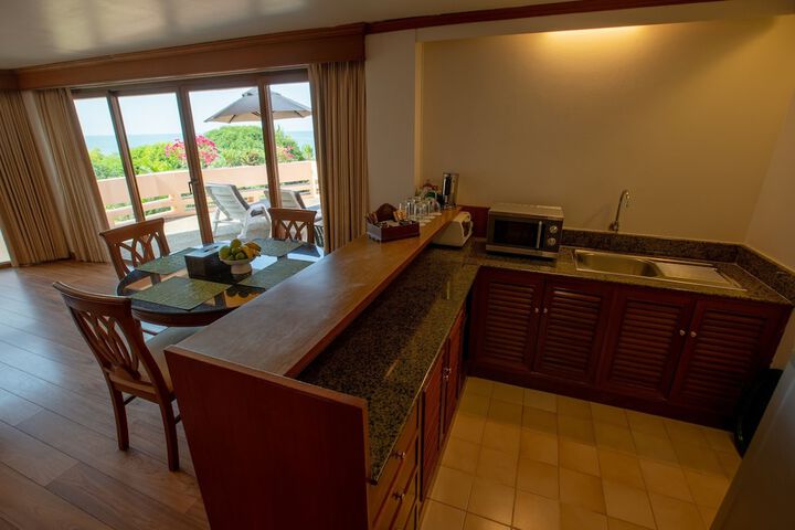 Private kitchenette