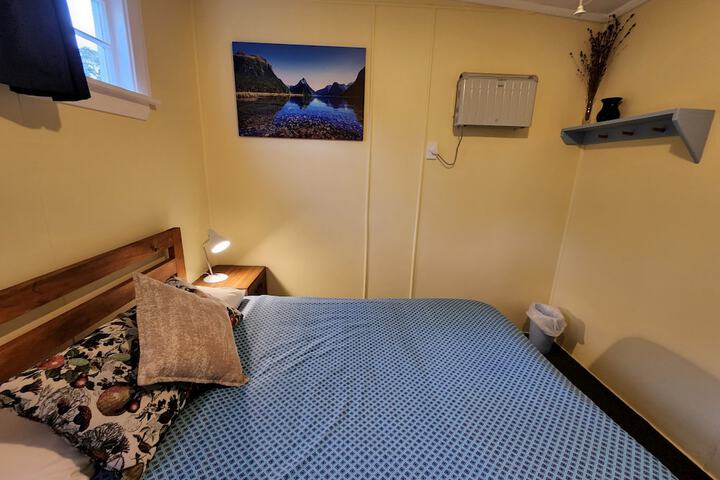 Room 7 of 20