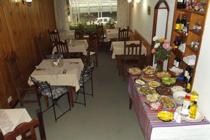 Dining Photos