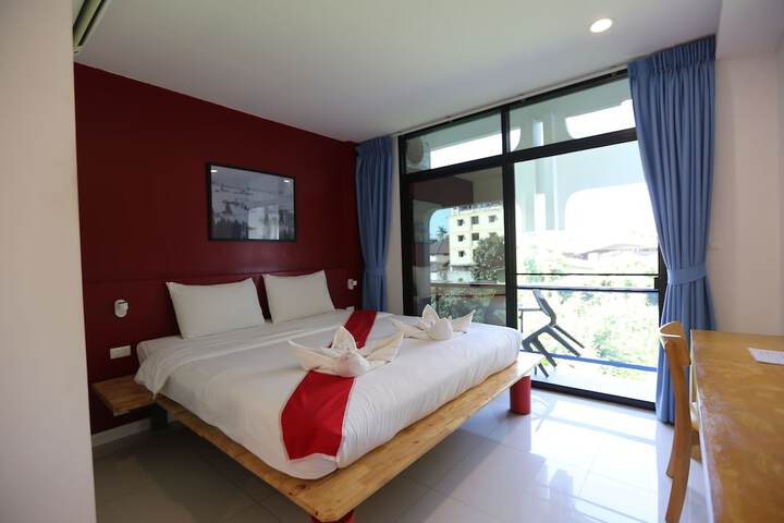 Room 13 of 29