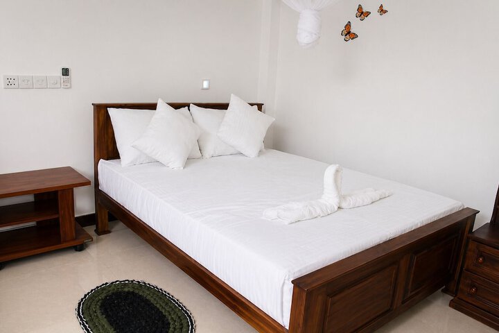 Room 2 of 14