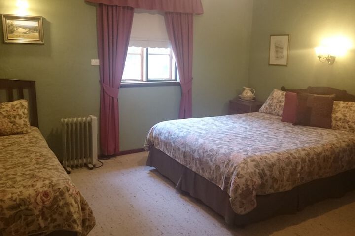 Room 7 of 36
