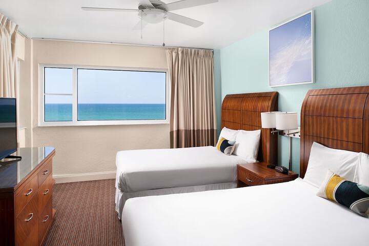 Double Accessible King Size Bed (12 of 18)