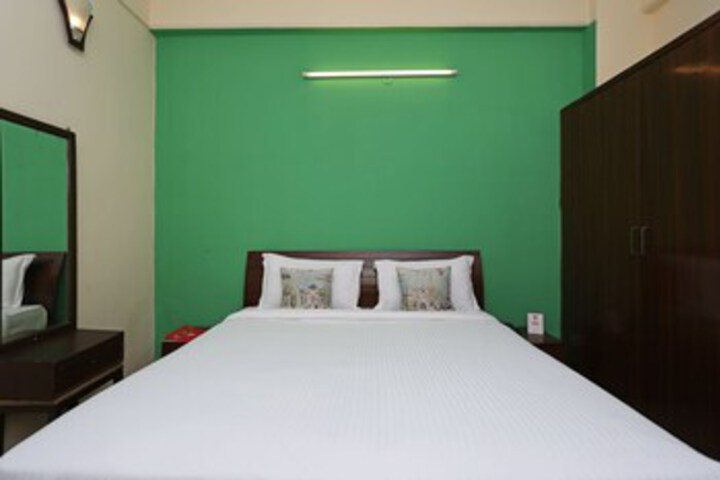 Room 20 of 25