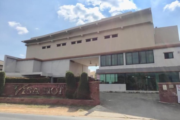 Hotel 19 of 19