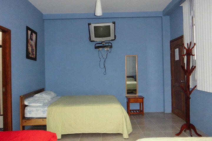 Room 14 of 130