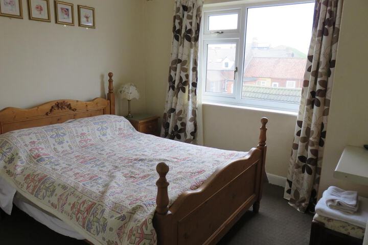 Room 13 of 49