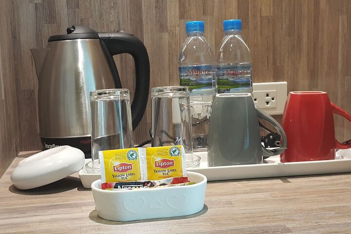 Breakfast/Coffee Service 43 of 77